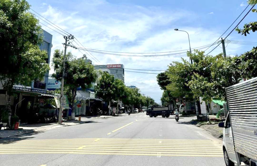 dat duong pham hung da nang